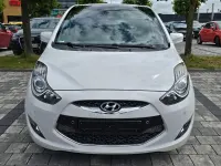 Gebraucht Hyundai ix20 125 PS (91 kW) 2012 Weiß Kleinwagen