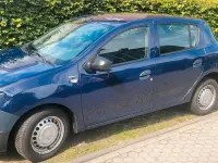 Gebraucht Dacia Sandero Essentiel 73 PS (53 kW) 2016 Blau Kleinwagen