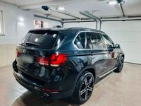 gebraucht BMW X5 30d in gutem Zustand