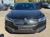 Gebraucht Skoda Superb LAURIN & KLEMENT 156 PS (114 kW) 2023 Schwarz Limousine
