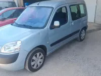 Gebraucht Citroën Berlingo 109 PS (80 kW) 2008 Silber Van / Kleinbus