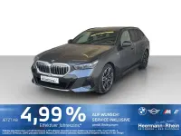 Gebraucht BMW 520 M Sport 197 PS (144 kW) 2025 Sophistograu met. Kombi
