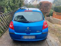Gebraucht Renault Clio III 88 PS (64 kW) 2006 Blau Kleinwagen