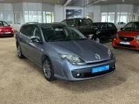 Gebraucht Renault Laguna III Dynamique 140 PS (102 kW) 2010 Silber Kombi
