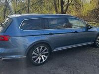 Gebraucht VW Passat Highline 239 PS (175 kW) 2014 Blau Kombi