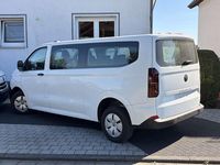 Neu VW Caravelle 110 PS (80 kW) 2026 Schwarz Van