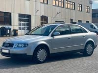 Gebraucht Audi A4 131 PS (96 kW) 2002 Silber Limousine