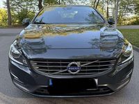 Gebraucht Volvo S60 Summum 136 PS (100 kW) 2014 Limousine