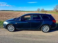 Gebraucht Opel Astra 156 PS (114 kW) 2012 Schwarz Kombi