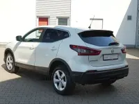 Gebraucht Nissan Qashqai Acenta 163 PS (119 kW) 2019 Weiß SUV