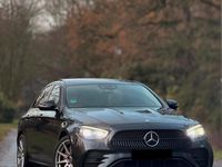 Gebraucht Mercedes E220 AMG 200 PS (147 kW) 2020 Schwarz Limousine