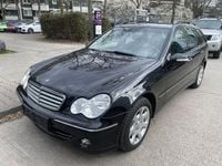 Second-hand Mercedes C200 Elegance 163 CP (119 kW) 2005 Negru Break