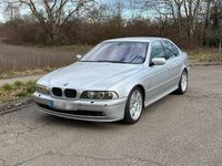 Second-hand BMW 530 193 CP (141 kW) 2003 Argintiu Berlinǎ