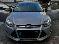 Gebraucht Ford Focus 95 PS (69 kW) 2014 Grau Kombi