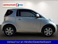 Gebraucht Toyota iQ 68 PS (50 kW) 2009 Silber Kleinwagen