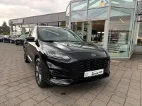 Gebraucht Ford Kuga ST-Line 152 PS (111 kW) 2022 Obsidianschwarz metallic SUV