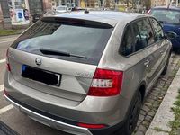 Gebraucht Skoda Rapid ScoutLine 110 PS (80 kW) 2016 Grau Kleinwagen