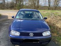 Gebraucht VW Golf IV 75 PS (55 kW) 2003 Blau Kleinwagen