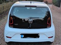 Gebraucht VW up! 65 PS (47 kW) 2021 Weiß Kleinwagen