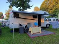 Gebraucht Weinsberg CaraHome 163 PS (119 kW) 2019 Weiß Van