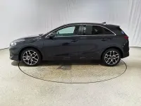 Gebraucht Kia Ceed Style 140 PS (102 kW) 2025 Dark penta metal Kleinwagen