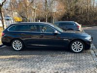 Gebraucht BMW 520 Luxury Line 184 PS (135 kW) 2014 Schwarz Kombi