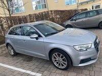 Gebraucht Audi A3 116 PS (85 kW) 2018 Silber Limousine