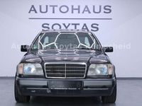 Second-hand Mercedes 220 150 CP (110 kW) 1993 Negru Coupe