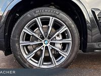 Gebraucht BMW X5 Comfort Edition 298 PS (219 kW) 2025 Saphirschwarz metallic SUV