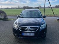 Gebraucht VW Tiguan 140 PS (102 kW) 2007 Schwarz SUV