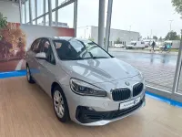 Gebraucht BMW 225 Advantage 125 PS (91 kW) 2020 Silber Van / Kleinbus