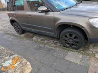 Usata Skoda Yeti 2011 Marrone SUV