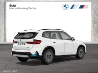 Gebraucht BMW iX1 Performance 200 kW (272 PS) 2023 Weiß SUV