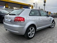 Gebraucht Audi A3 Attraction 102 PS (75 kW) 2007 Silber Limousine