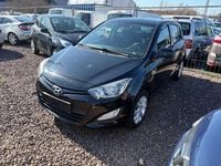 Gebraucht Hyundai i20 Classic 86 PS (63 kW) 2013 Schwarz Kleinwagen