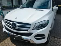 Gebraucht Mercedes GLE400 333 PS (244 kW) 2016 Weiß SUV