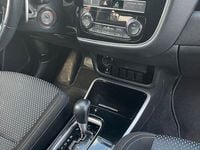 Gebraucht Mitsubishi Outlander Active 150 PS (110 kW) 2019 Weiß SUV