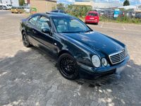 Gebraucht Mercedes CLK320 218 PS (160 kW) 1998 Blau Coupé