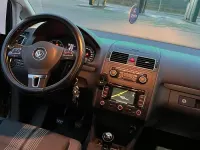 Używany VW Touran 140 KM (102 kW) 2012 Beżowy Minivan