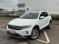 Gebraucht VW T-Roc 150 PS (110 kW) 2023 Weiß SUV