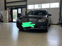Gebraucht Mercedes C180 156 PS (114 kW) 2010 Grau Kombi