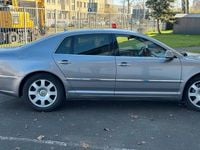 Usado VW Phaeton 239 HP (175 kW) 2011 Cinzento Sedan