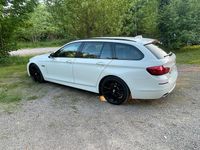 Gebraucht BMW 520 190 PS (139 kW) 2014 Weiß Kombi