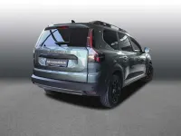 Neu Dacia Jogger Extreme 110 PS (80 kW) 2026 Zedergrün Van / Kleinbus