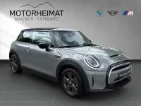 Gebraucht Mini Cooper SE Essential 135 kW (184 PS) 2022 Moonwalk grey metallic Kleinwagen
