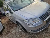 Gebraucht VW Touran Trendline 102 PS (75 kW) 2008 Reflexsilber metallic Van / Kleinbus