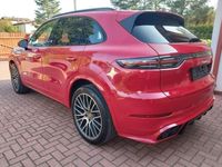 Gebraucht Porsche Cayenne 340 PS (250 kW) 2021 Rot SUV