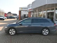 Gebraucht VW Golf VIII Style 150 PS (110 kW) 2021 Grau Kombi
