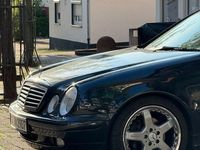 Gebraucht Mercedes CLK320 Elegance 218 PS (160 kW) 2000 Schwarz Cabrio