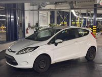 Gebraucht Ford Fiesta Trend 97 PS (71 kW) 2009 Weiß Kleinwagen